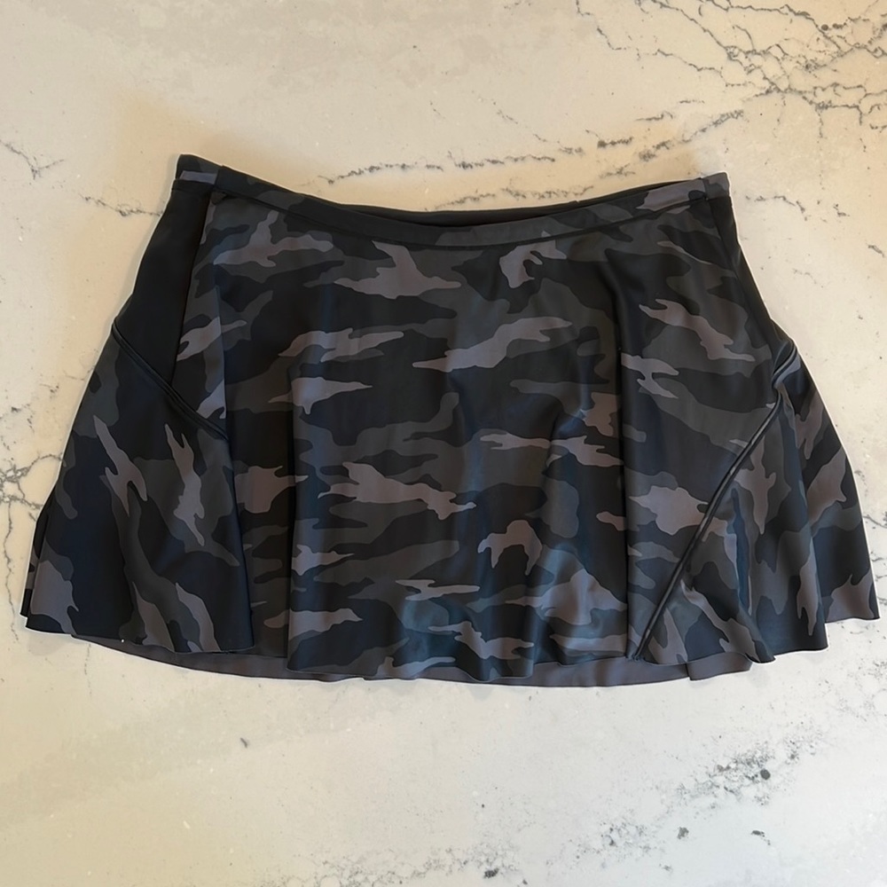 Athleta match point skort